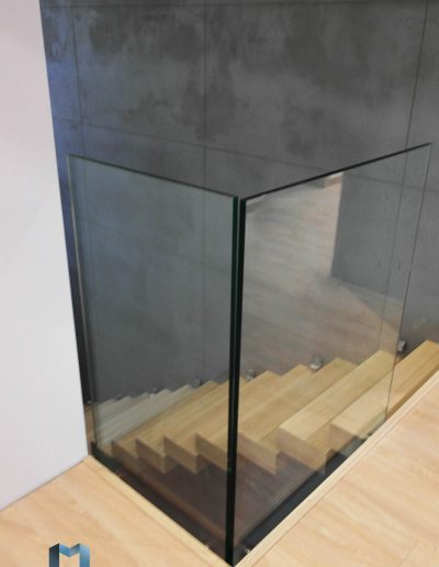 Balustrady Szklane Wewnetrzne