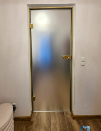 Drzwi Złote Szklane W Oscieznicy