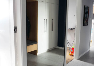 Duze Lustro Czarna Rama