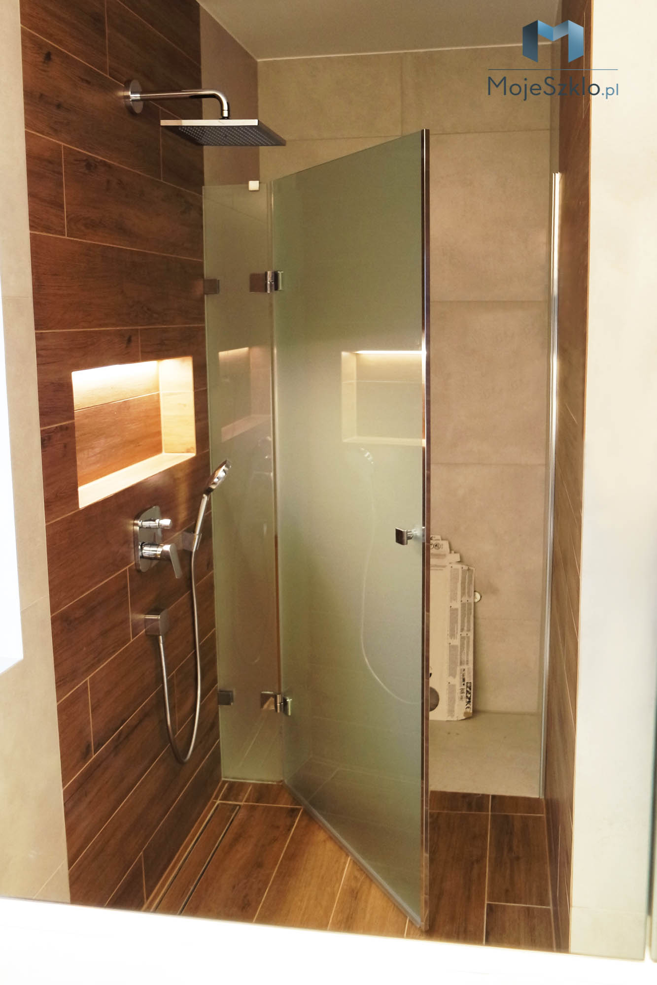 Kabina Wnekowa Z Profilem Kabina Wnekowa Z Profilem