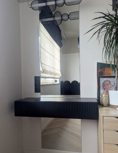 Lustro Z Czarna Polka