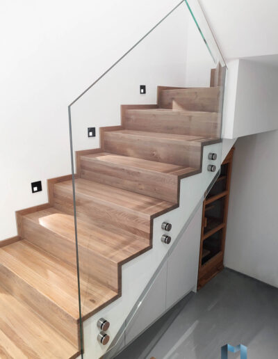 Nowoczesne Balustrady Szklane Z Montazem