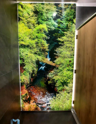 Podswietlany Szklany Panel Do Lazienki