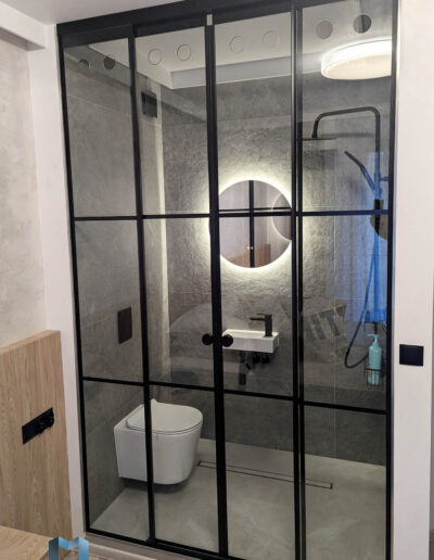 Scianka Loft Przesuwna Do Lazienki