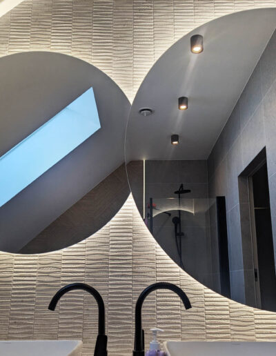 Lustra Nachodzace Na Siebie Z Led